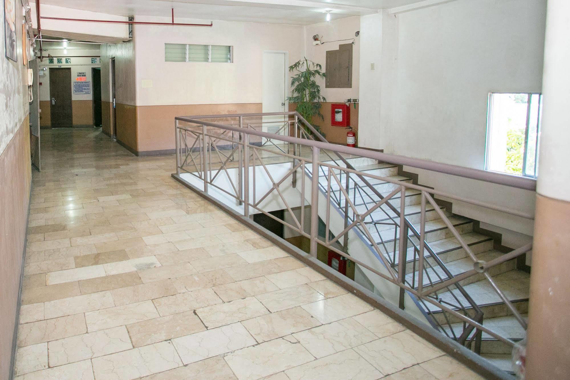 Gv Hotel - Dipolog Ngoại thất bức ảnh